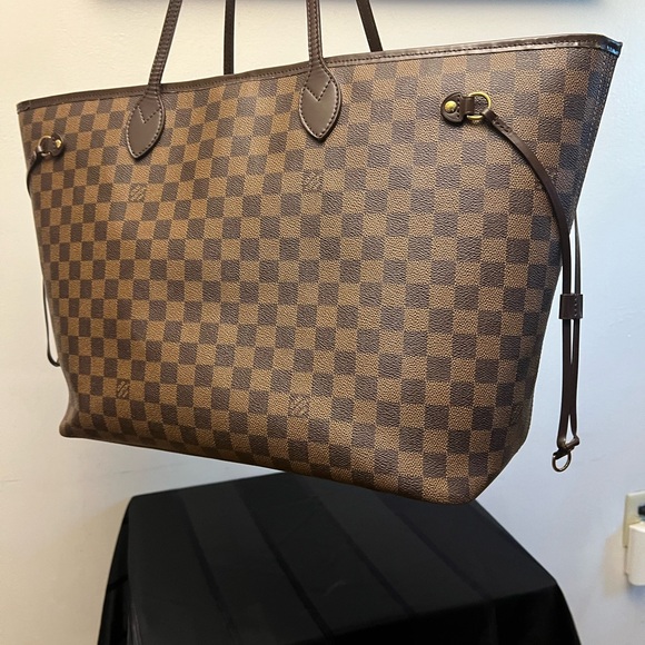 Louis Vuitton Brown Checkered Tote Bag - Picture 3 of 16